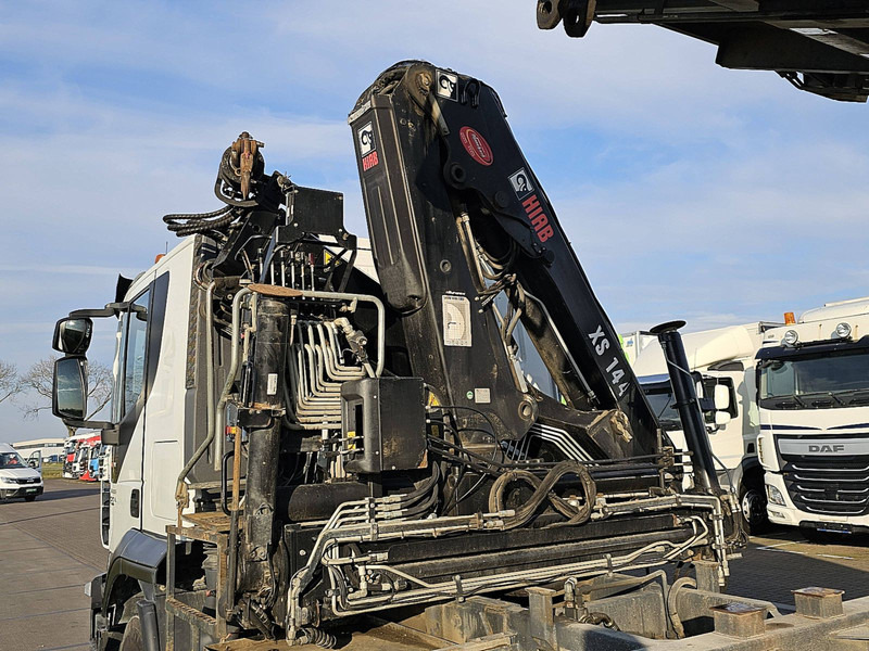 Tipper, Crane truck Iveco AT260T45 TRAKKER HIAB XS144: picture 18