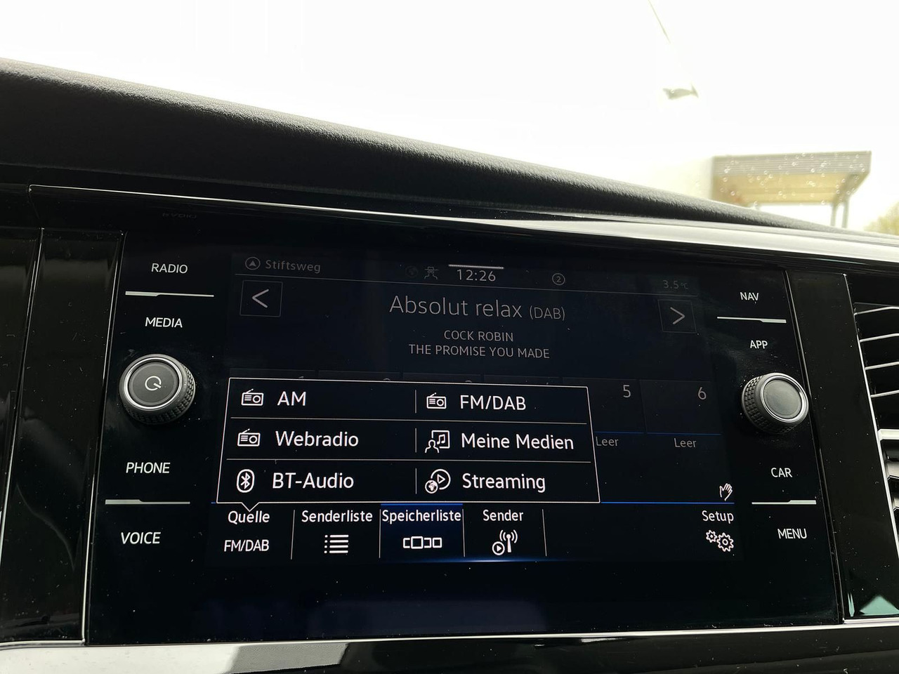 New Car Volkswagen T6.1 Transporter 2.0 TDI lang 4MOTION SITZHZ NAV: picture 18 New Car Volkswagen T6.1 Transporter 2.0 TDI lang 4MOTION SITZHZ NAV: picture 18