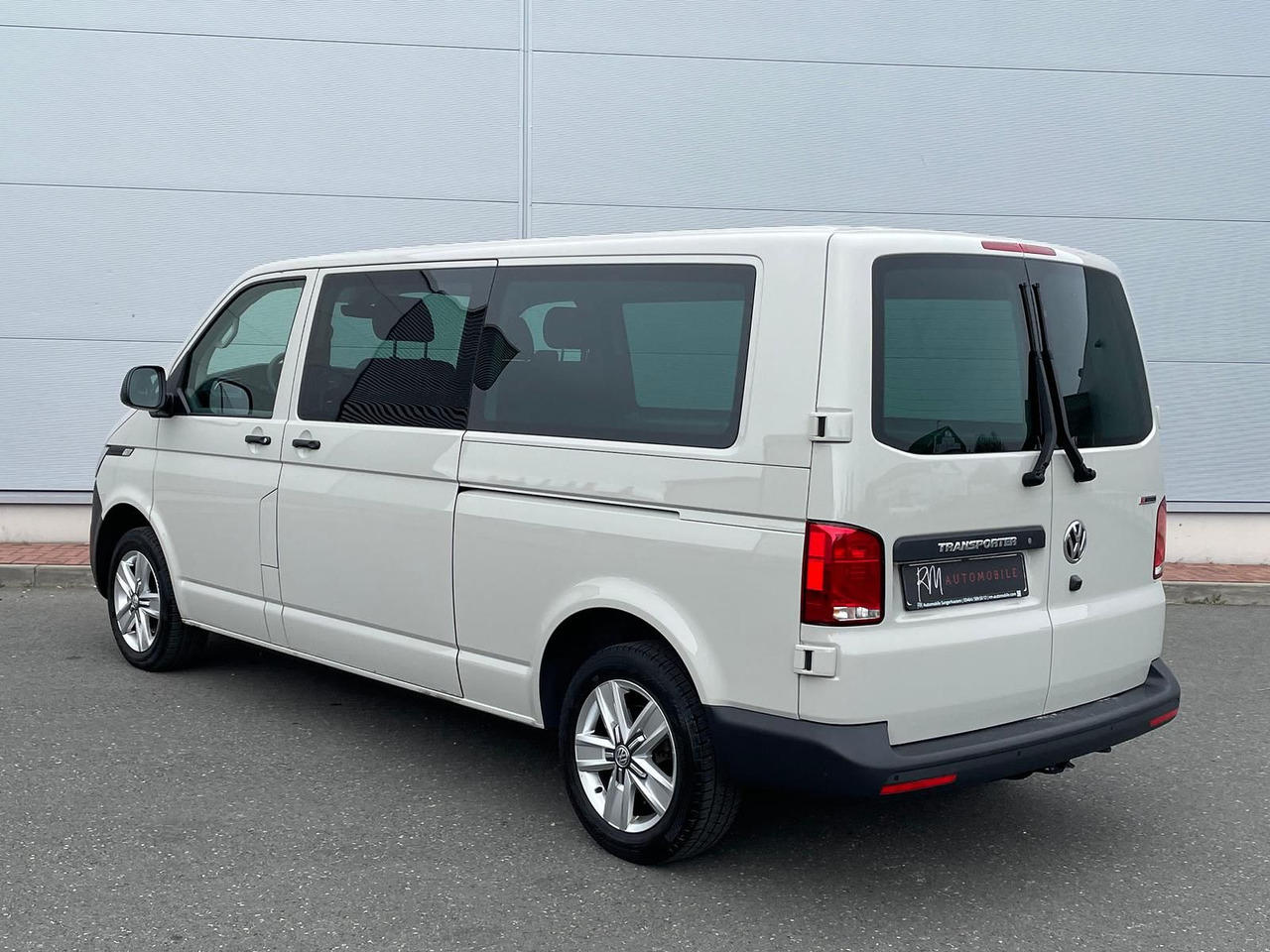 New Car Volkswagen T6.1 Transporter 2.0 TDI lang 4MOTION SITZHZ NAV: picture 8 New Car Volkswagen T6.1 Transporter 2.0 TDI lang 4MOTION SITZHZ NAV: picture 8