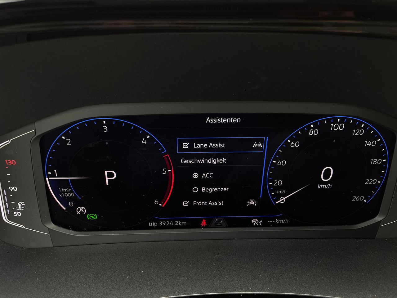 New Car Volkswagen T6.1 Transporter 2.0 TDI lang 4MOTION SITZHZ NAV: picture 17 New Car Volkswagen T6.1 Transporter 2.0 TDI lang 4MOTION SITZHZ NAV: picture 17