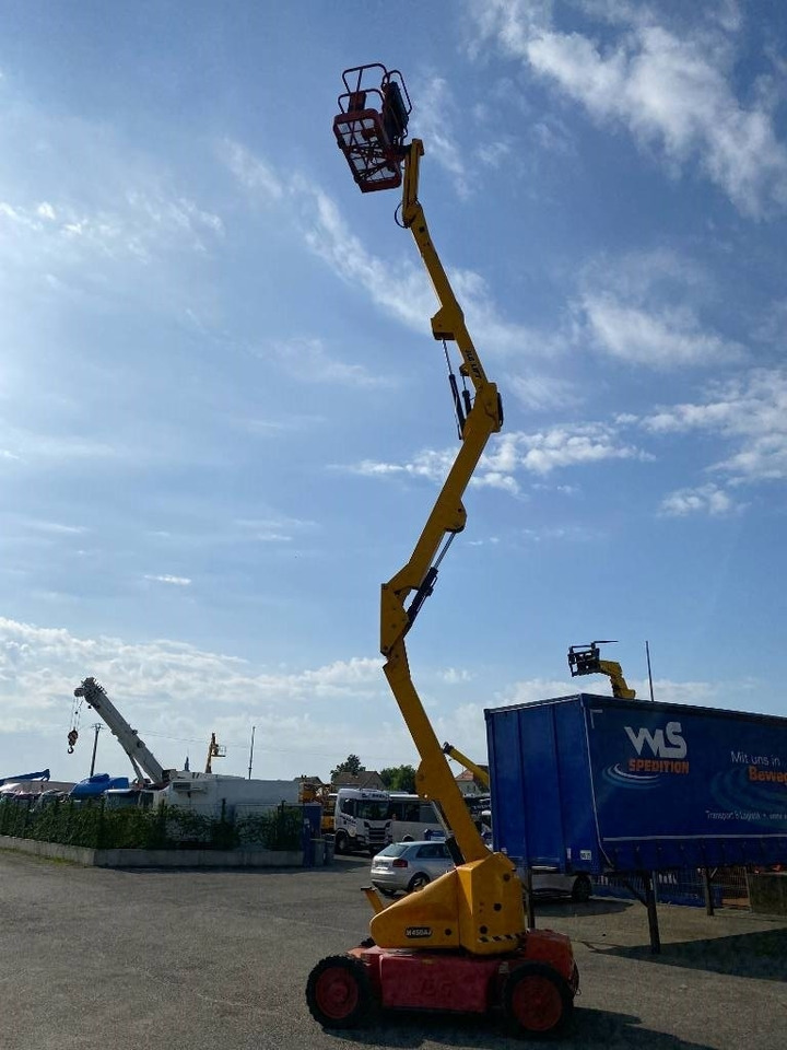 Articulated boom JLG M 450 AJ Hybr. Diesel elc. 15,7m: picture 6