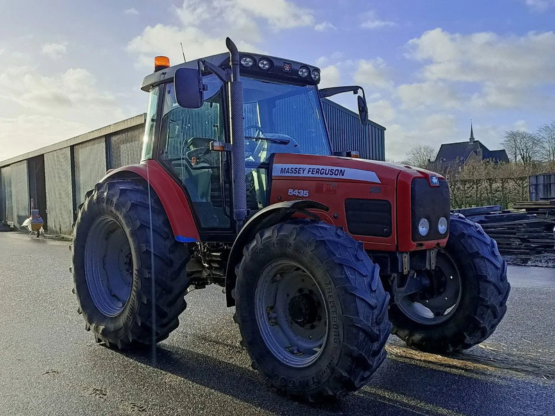 Farm tractor Massey Ferguson 5435 Dyna-4: picture 7