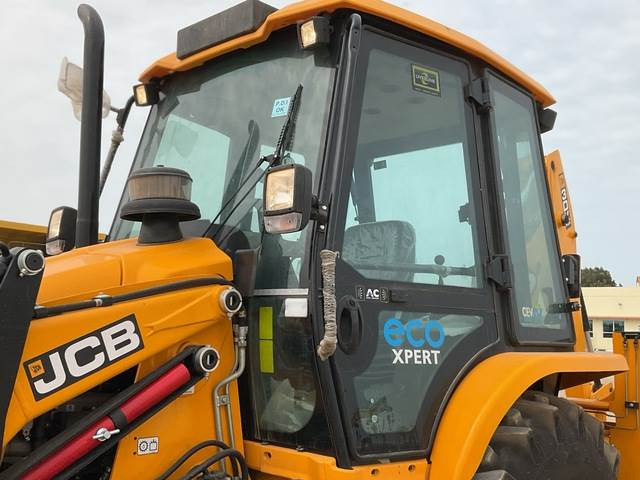 Backhoe loader JCB 3DX: picture 12