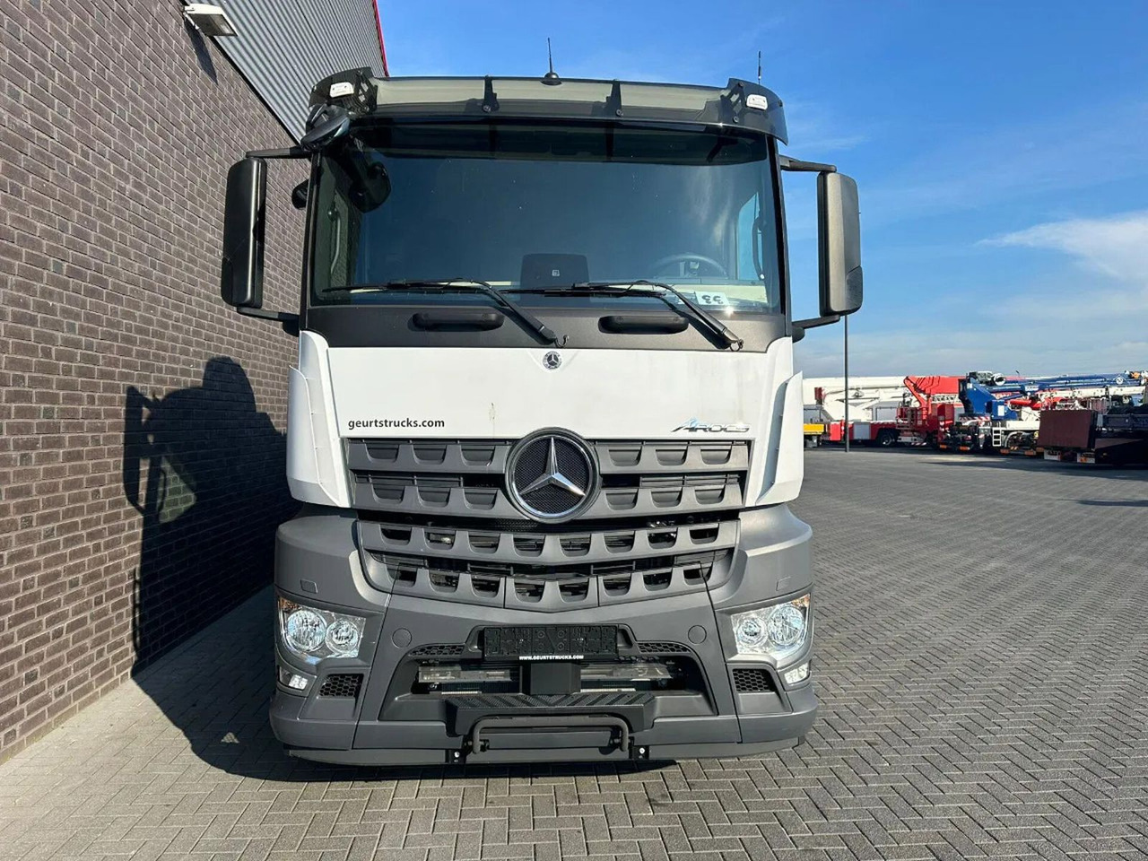 New Crane truck Mercedes-Benz Arocs 3251 8X2 + HMF 7020-K7 FJ 1400-K6 KRAAN/KR: picture 11