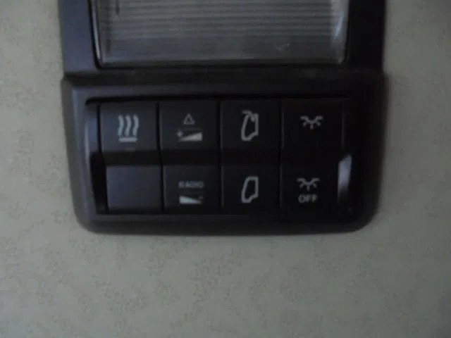 Cab chassis truck Mercedes-Benz Actros 2542 6X2: picture 15 Cab chassis truck Mercedes-Benz Actros 2542 6X2: picture 15