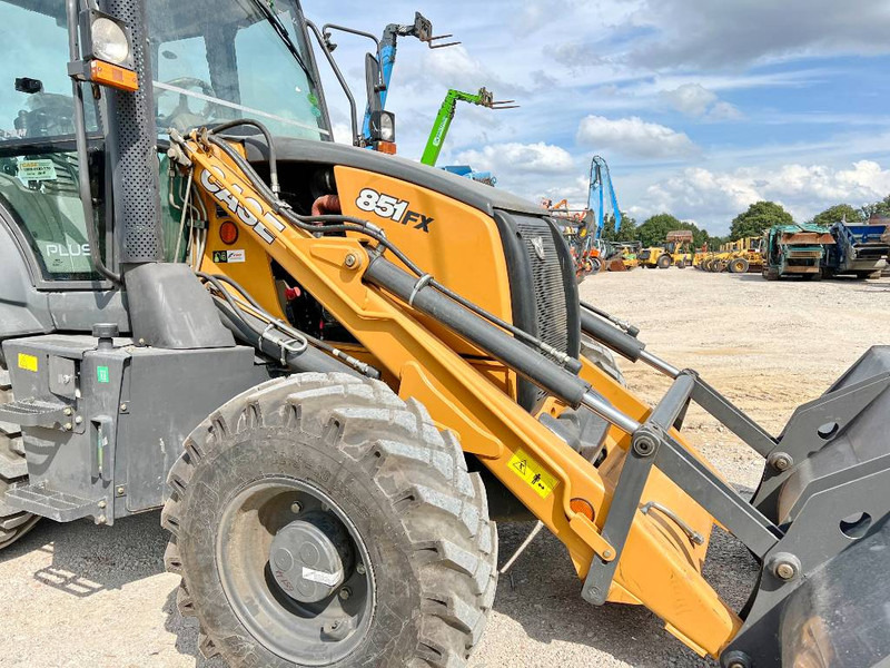 Backhoe loader Case 851FX Plus 4WD - New / Unused / Telescopic: picture 13