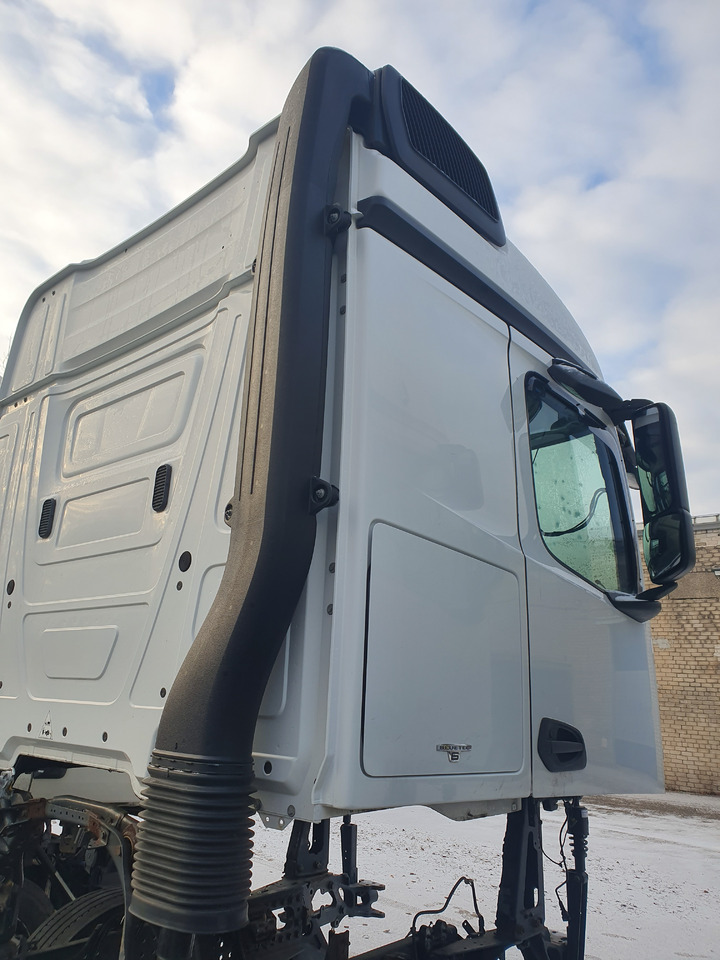 Cab for Truck MERCEDES-BENZ Mercedes Benz Actors MP4 EURO6 cab body cabin L-cab BIG SPACE, STREAM SPACE type 0006000101, 0006001005, 9606101017, 9606102505, 9606102705, 9606103355, 9606103455, 9606103725, 9606160966, 9606160866: picture 6