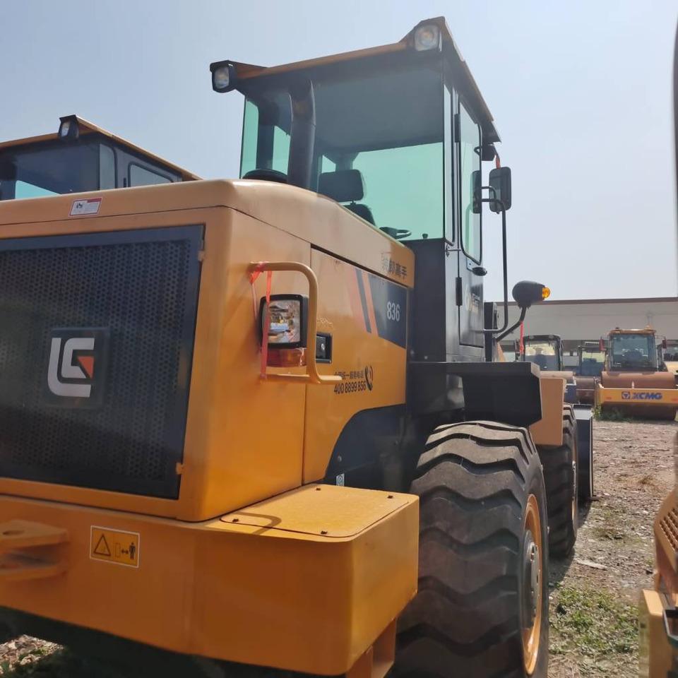 Wheel loader LiuGong CLG 836: picture 6