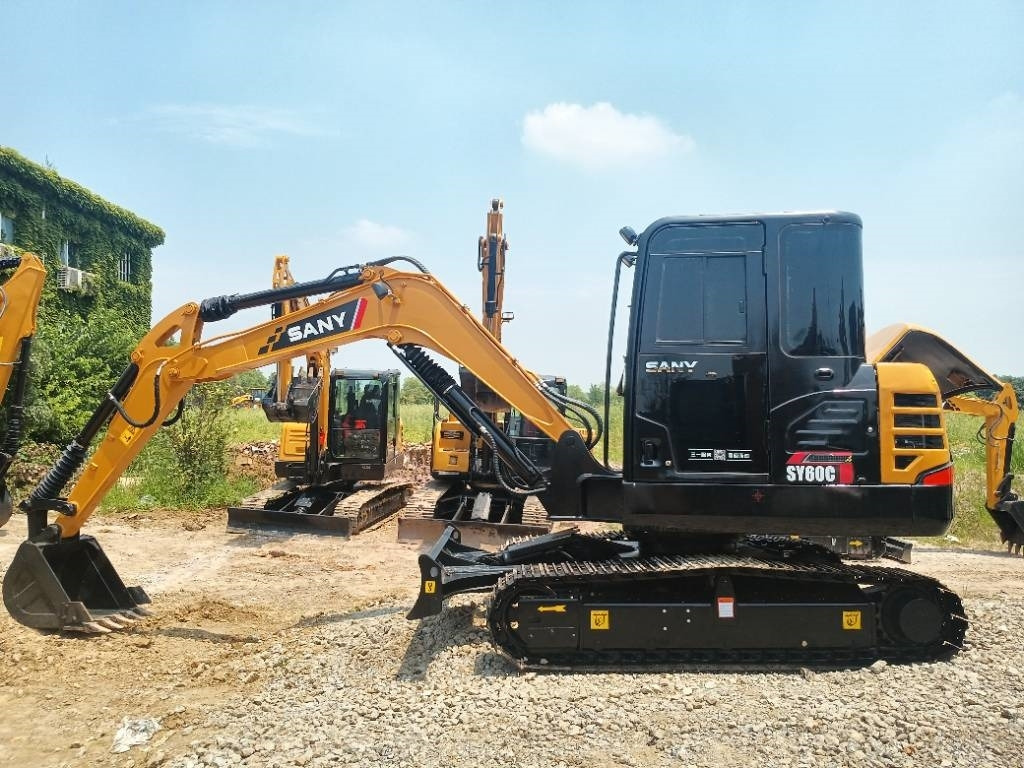 Crawler excavator Sany 60: picture 1