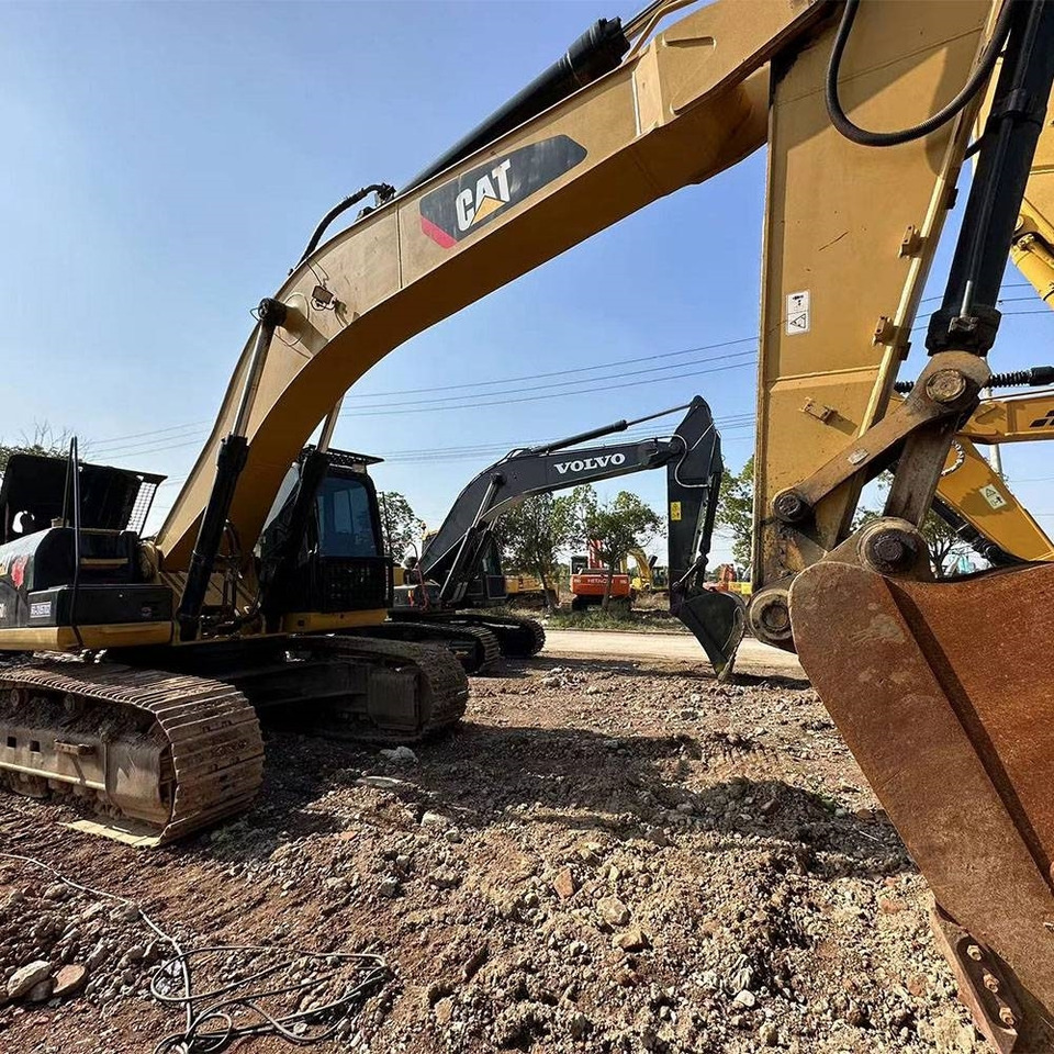 Crawler excavator CAT 336 D2: picture 14