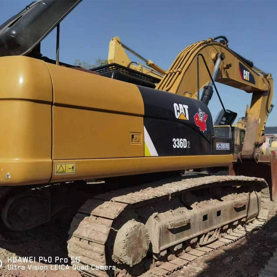 Crawler excavator CAT 336 D2: picture 9