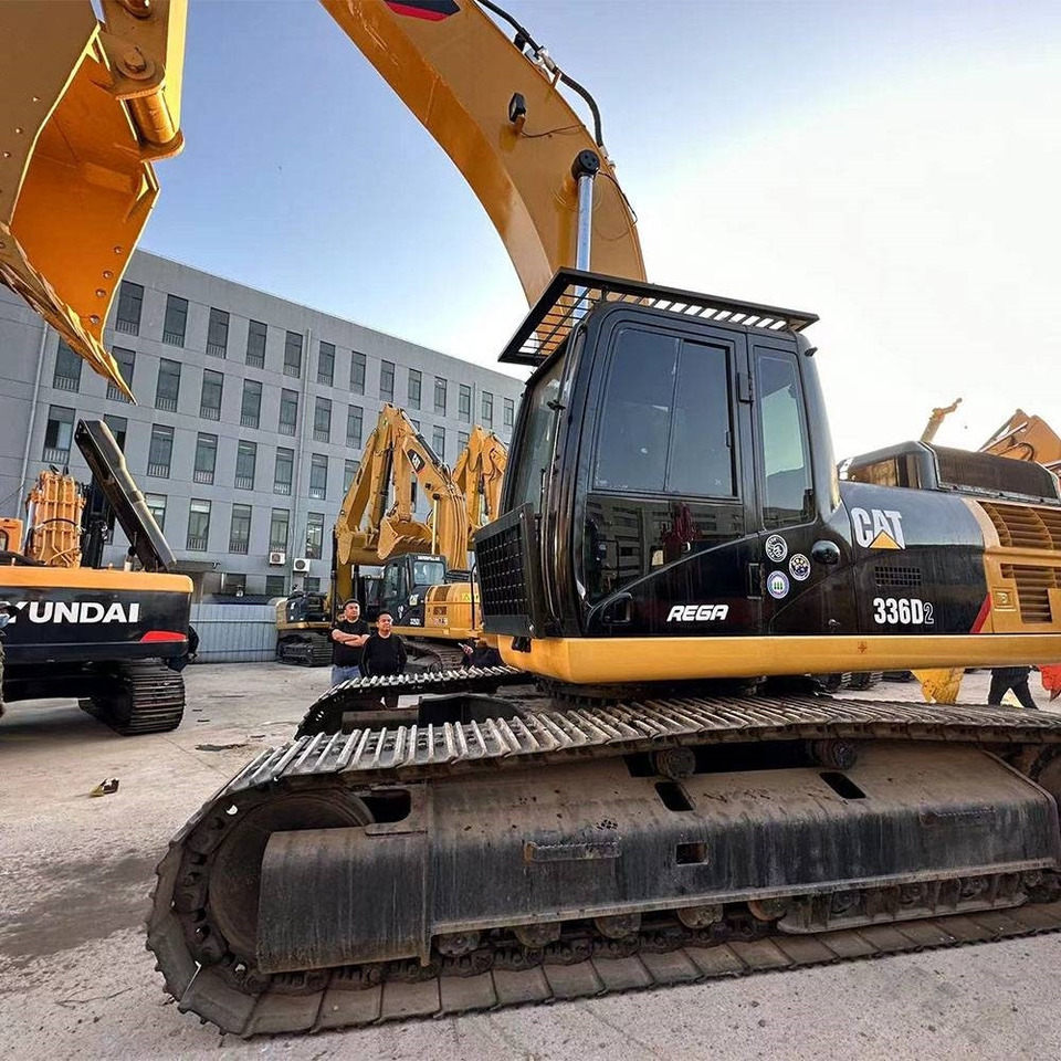 Crawler excavator CAT 336 D2: picture 20