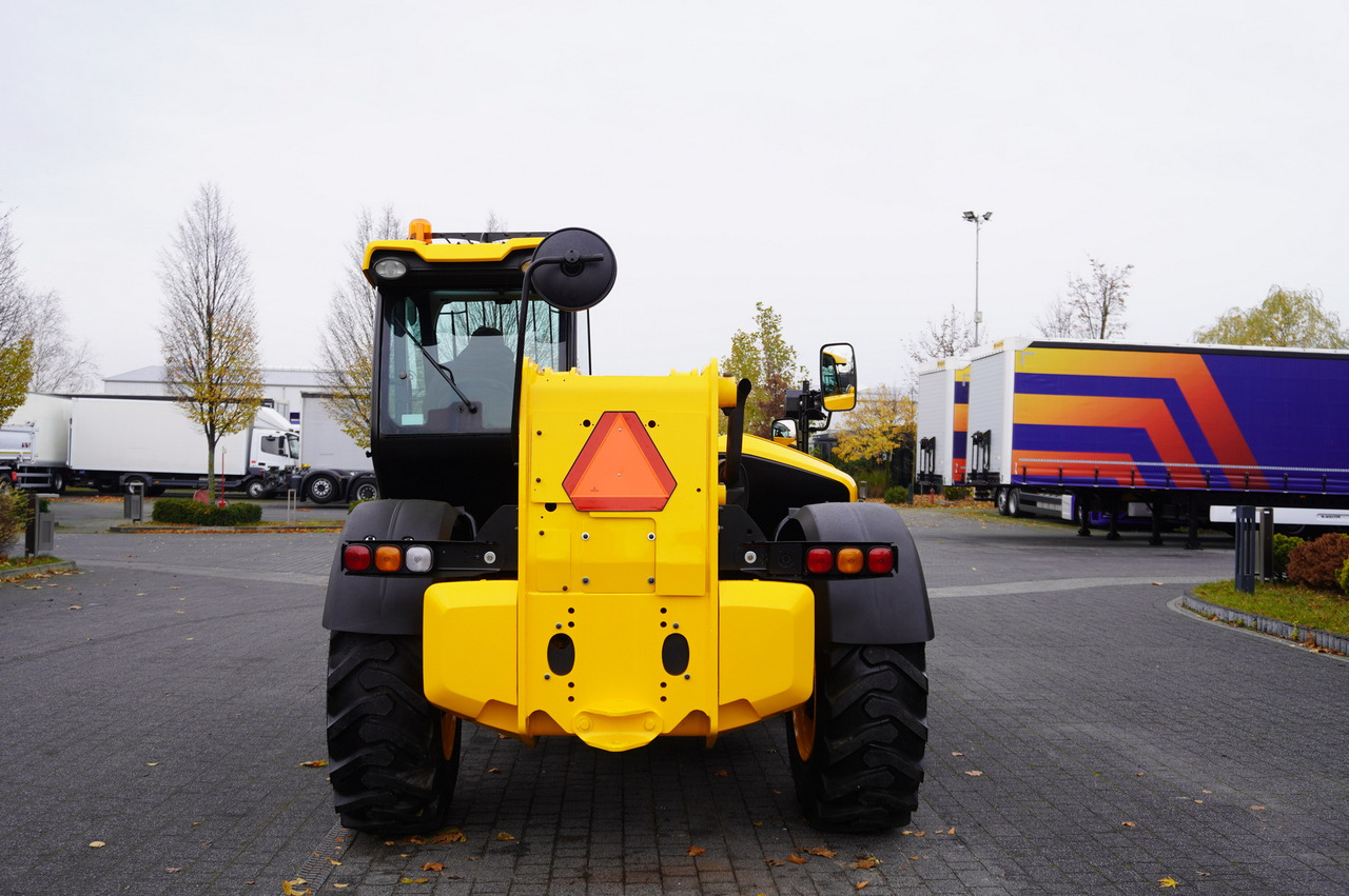 Telescopic wheel loader JCB 560-80 / 6 ton lifting capacity / power 146 HP: picture 14