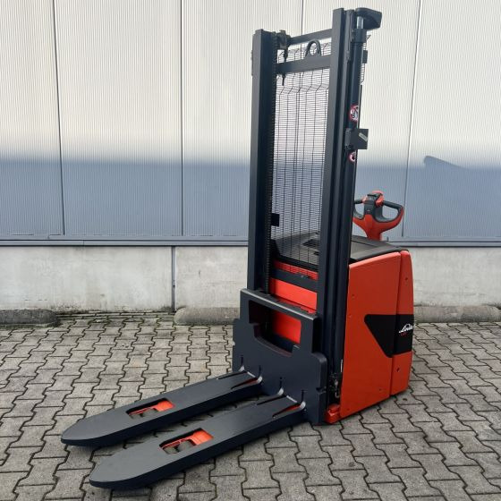 Stacker Linde L20 (1173): picture 10