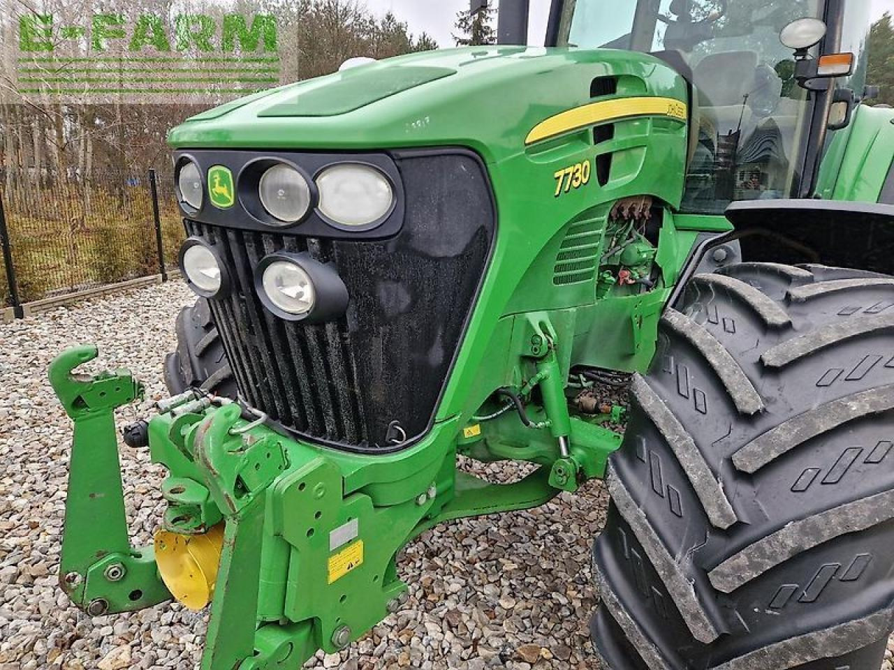 Farm tractor John Deere 7730: picture 27