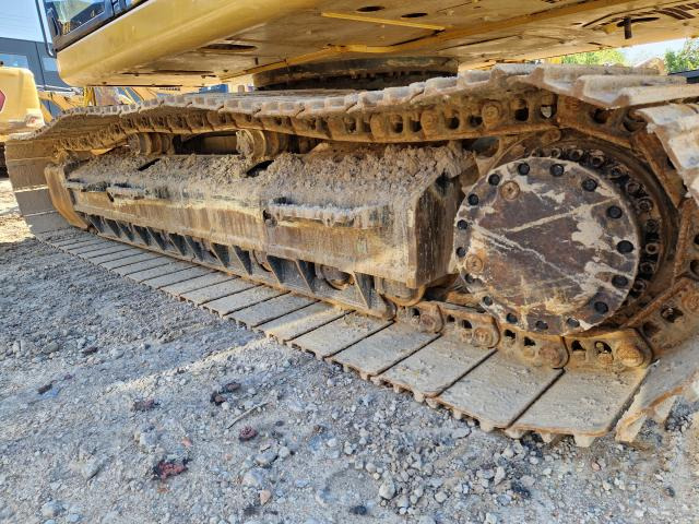 Crawler excavator CATERPILLAR 320: picture 6