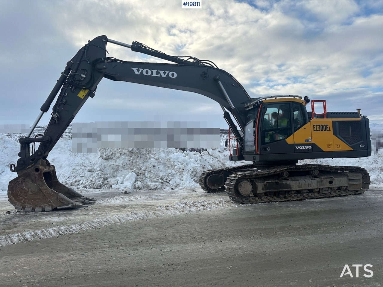 Excavator Volvo EC300 EL: picture 7