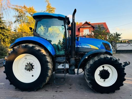 New Farm tractor New Holland T7030: picture 10