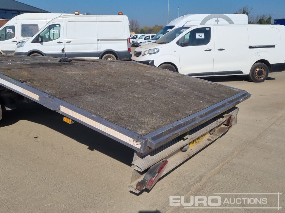 Low loader semi-trailer Quality Trailer Single Axle Low Loader Trailer: picture 11