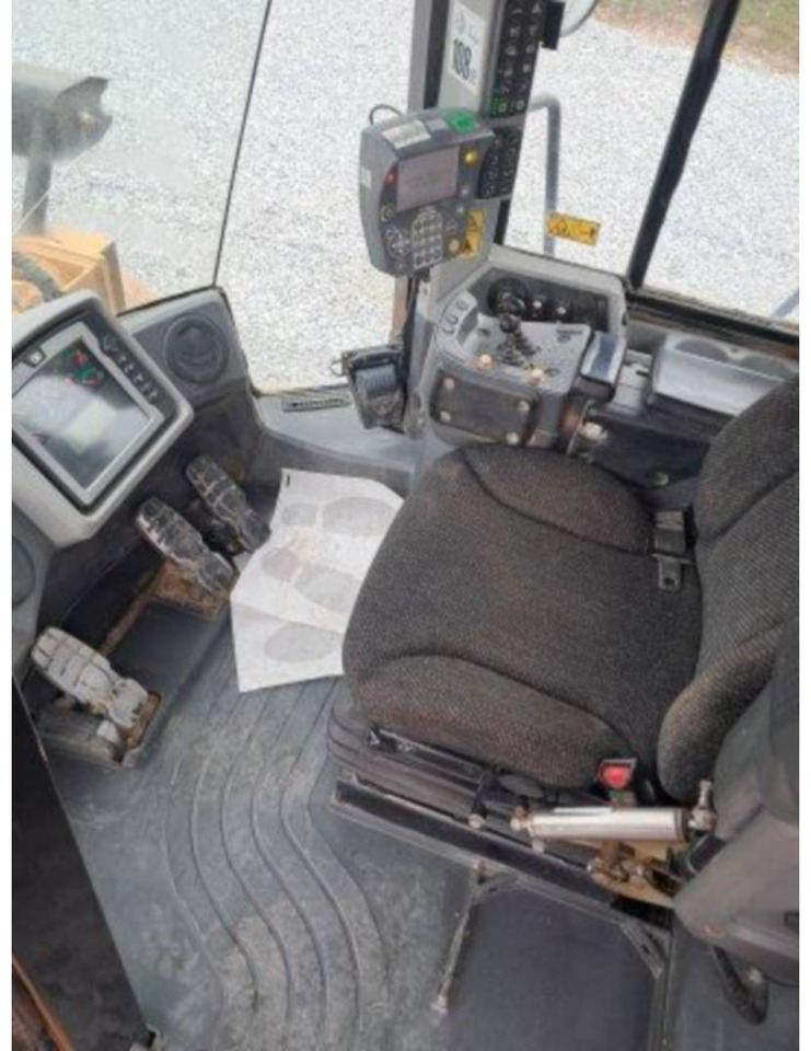 Wheel loader CAT 972K: picture 32 Wheel loader CAT 972K: picture 32