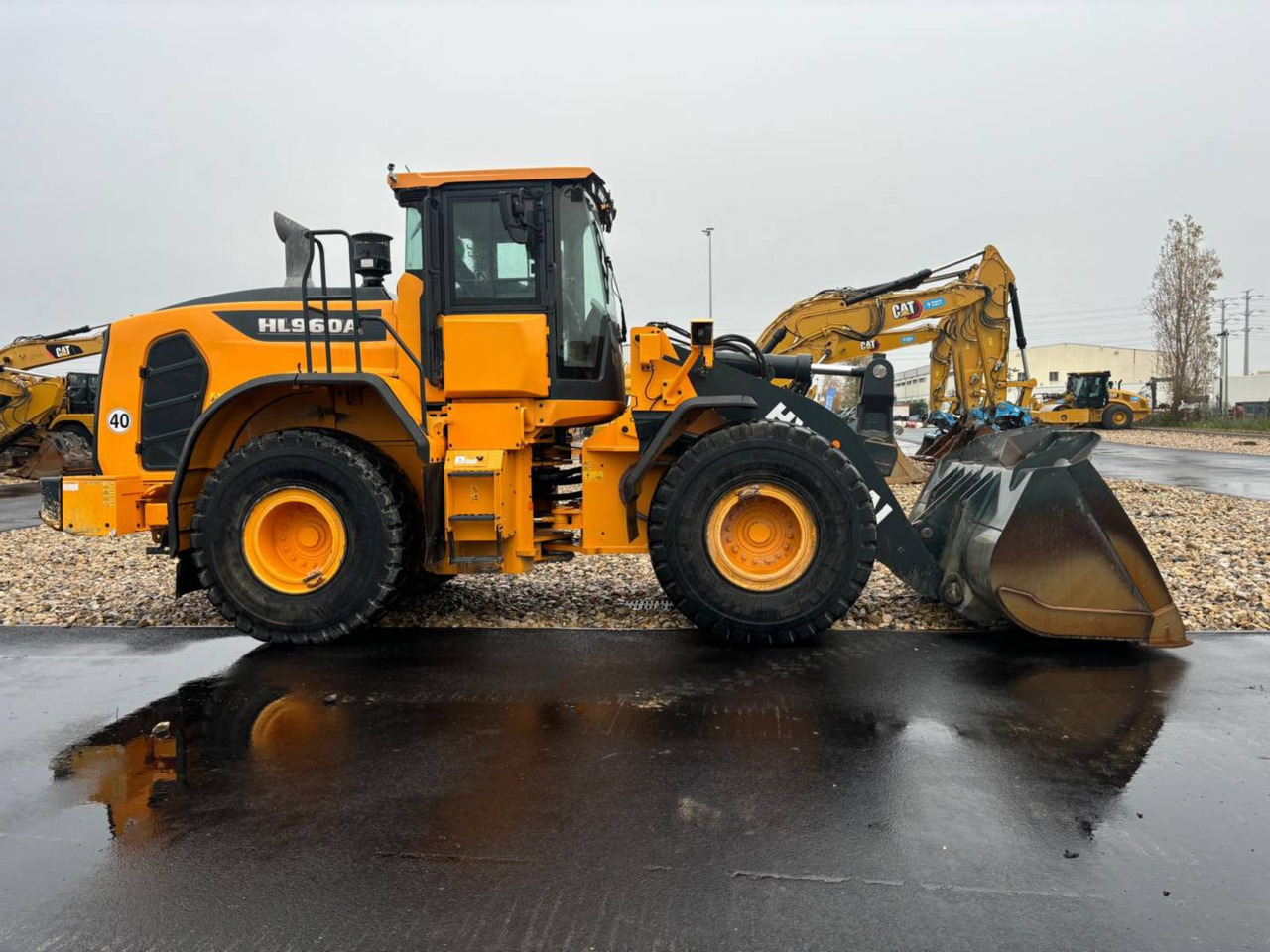 Wheel loader HYUNDAI HL960A: picture 10